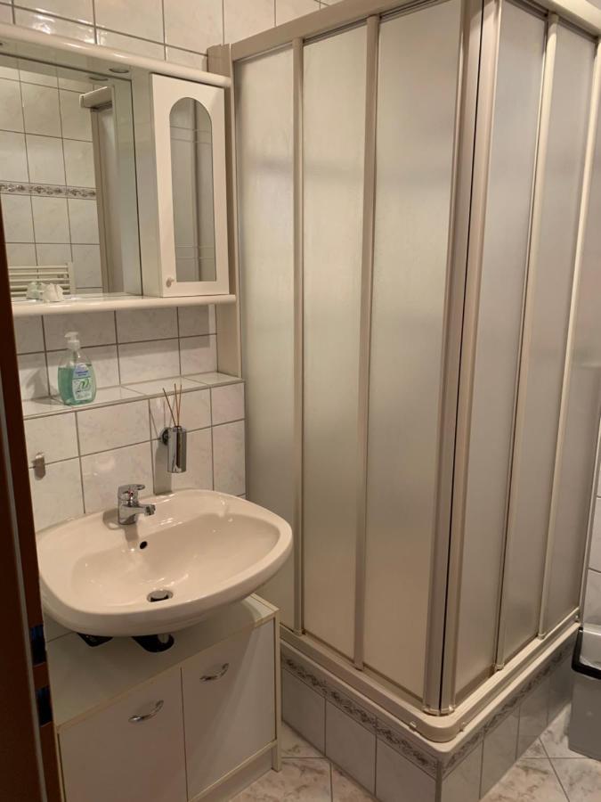 Apartment Am Goethe Park Йена Екстериор снимка